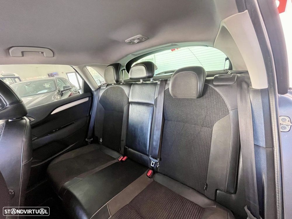 Citroën C4 1.6 BlueHDi Live - 10