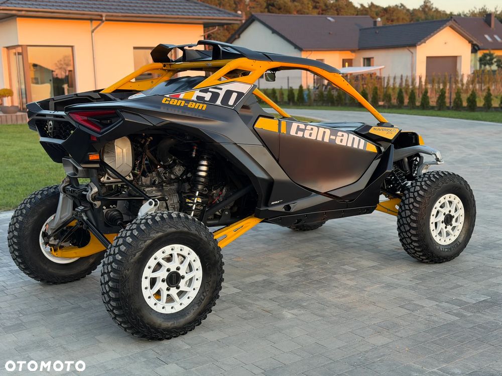 Can-Am Maverick - 13