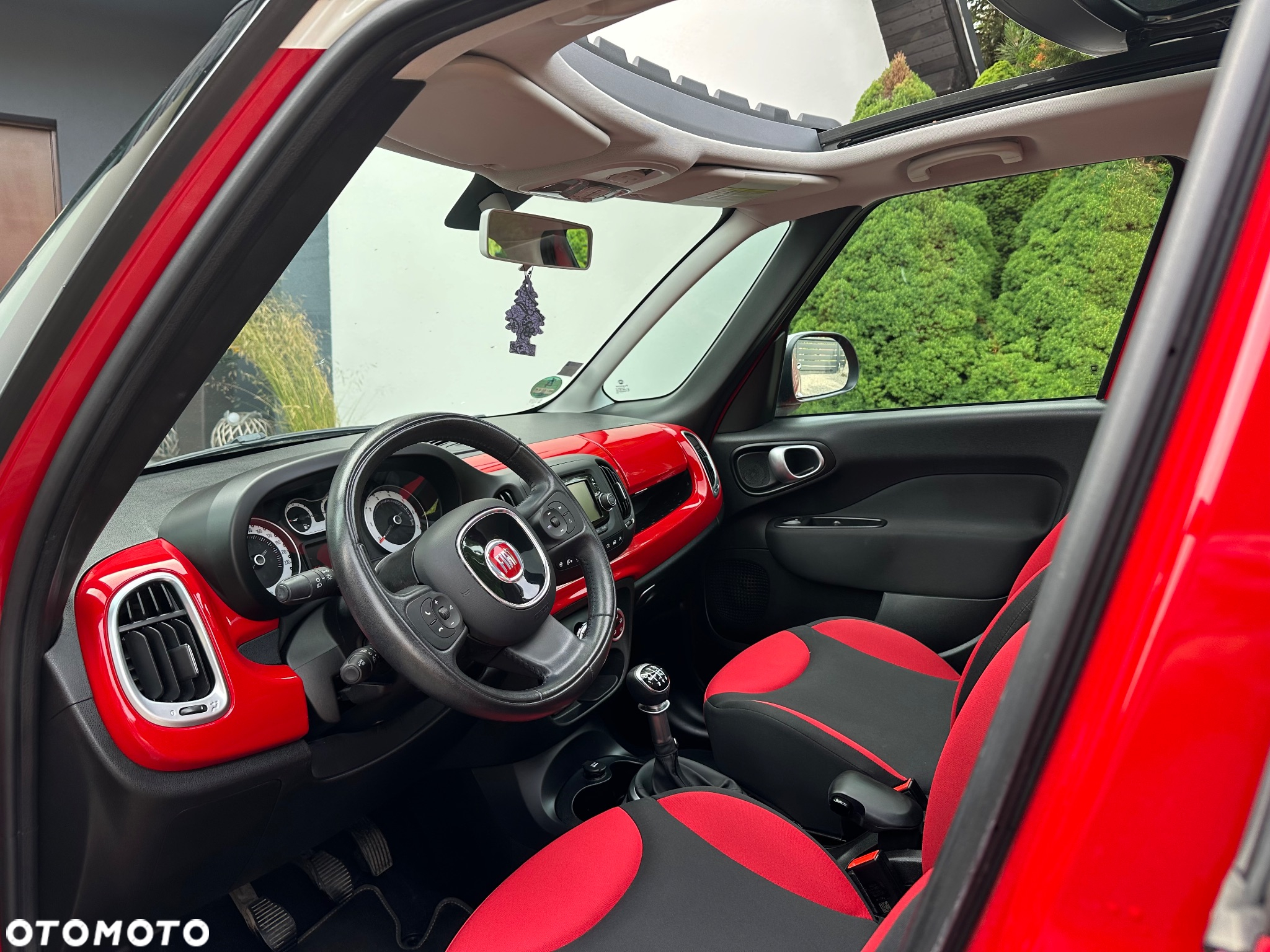 Fiat 500L 1.4 16V (RED) - 29