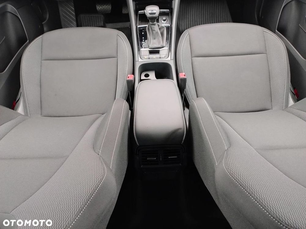 Skoda Karoq 1.5 TSI ACT Selection DSG - 13