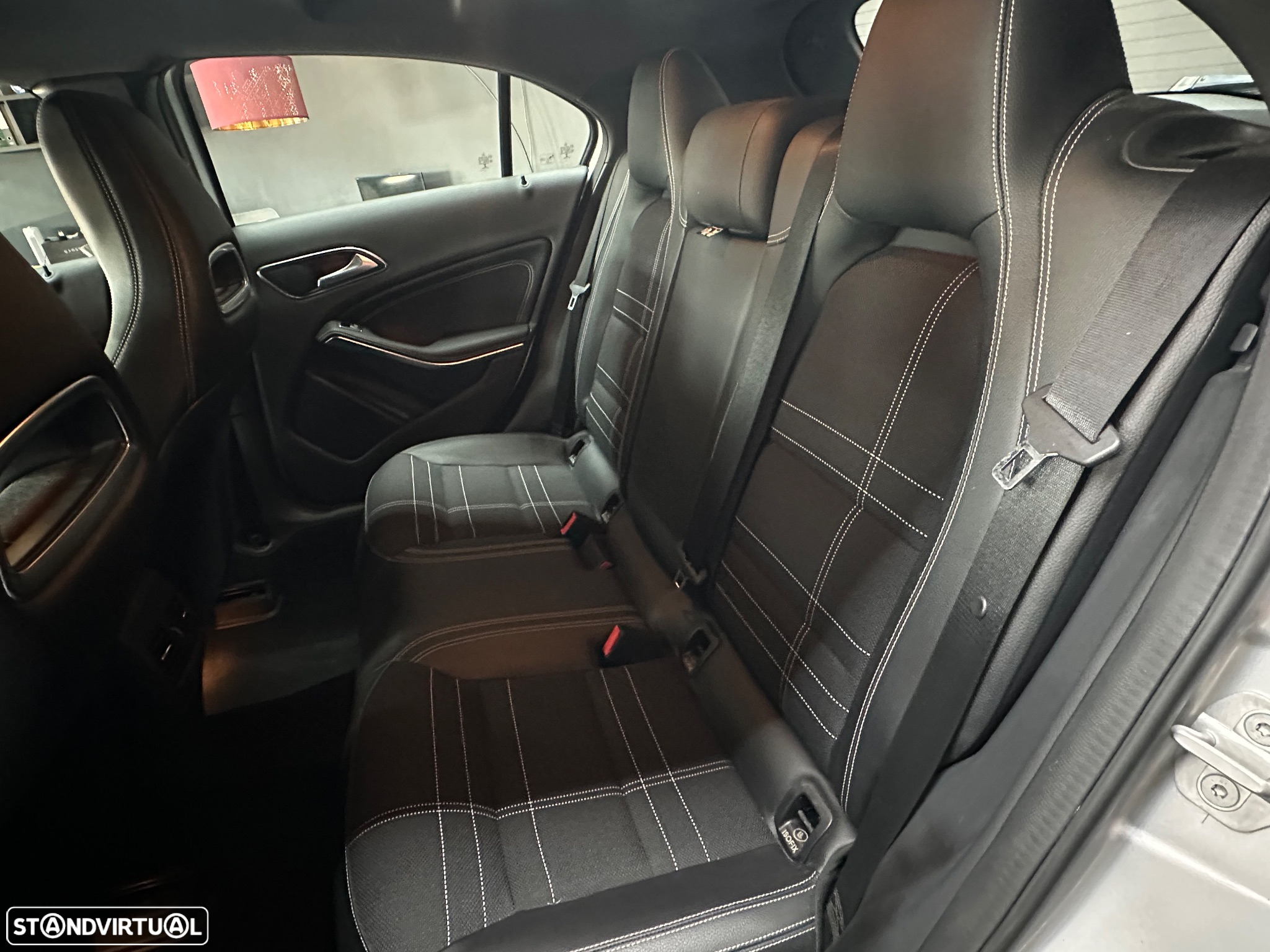 Mercedes-Benz A 200 CDI (BlueEFFICIENCY) Urban - 16