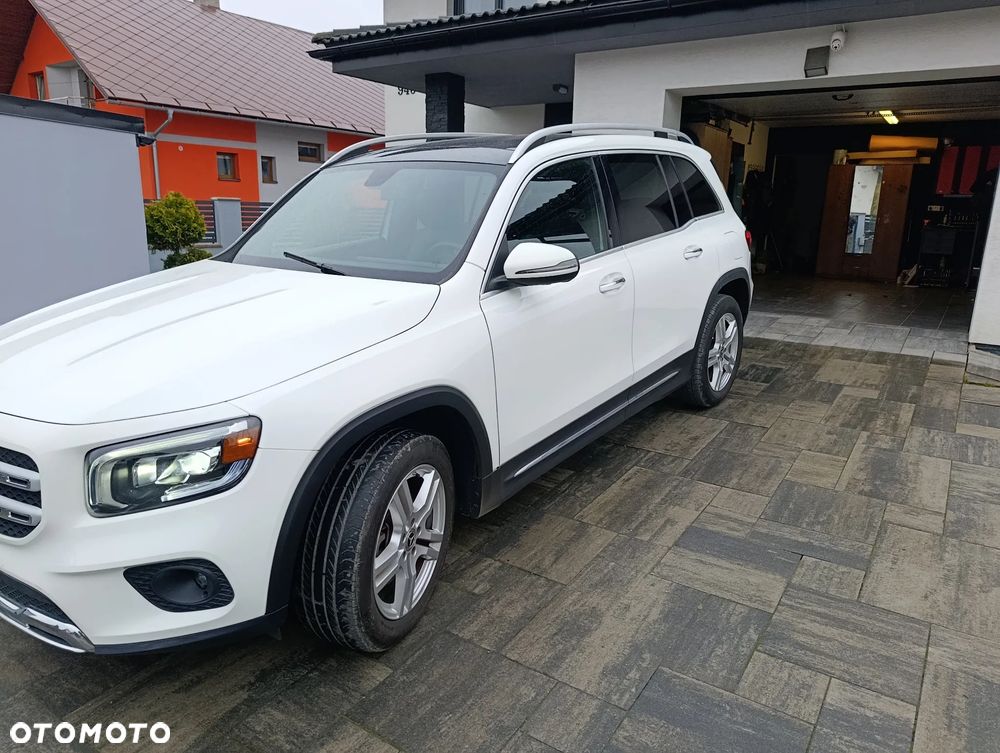 Mercedes-Benz GLB 250 4Matic 8G-DCT Style - 3