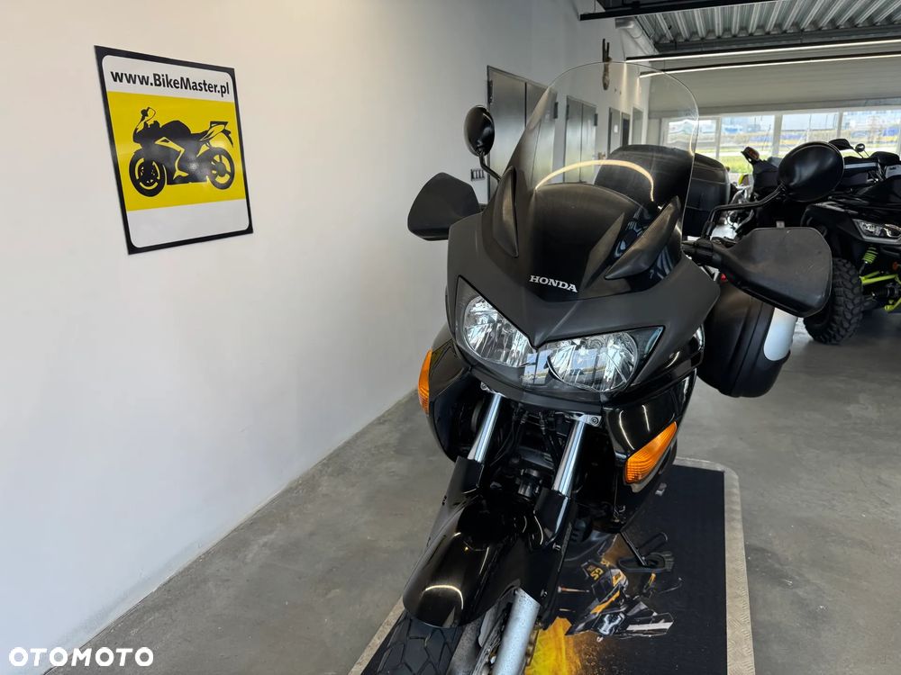 Honda XL - 33