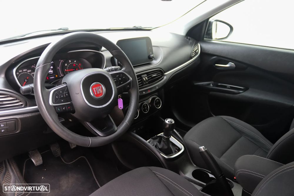 Fiat Tipo Station Wagon 1.3 M-Jet Lounge Tech - 8