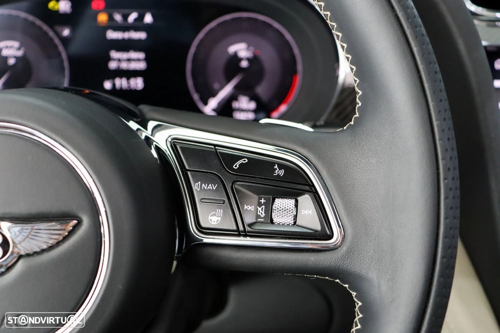 Bentley Bentayga V8 S - 24