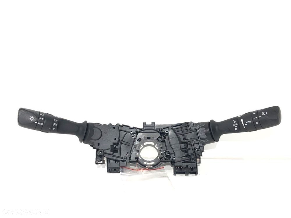 PRZEŁĄCZNIK KIERUNKOWSKAZÓW - 115.00 PLN - TOYOTA C-HR (_X1_) 2016 - 2022 1.2 (NGX10_) 85 kW [116 - 1