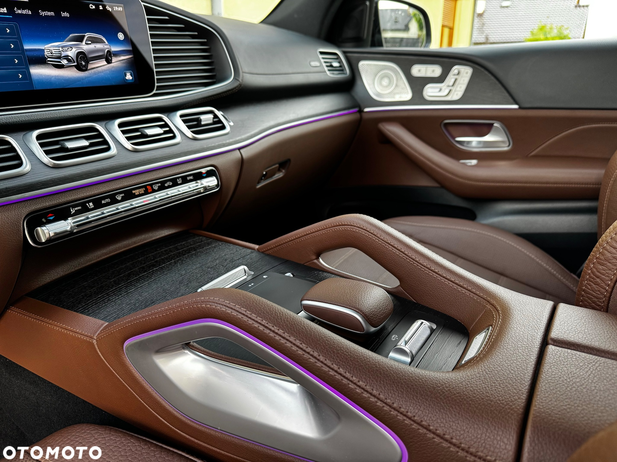 Mercedes-Benz GLS - 20