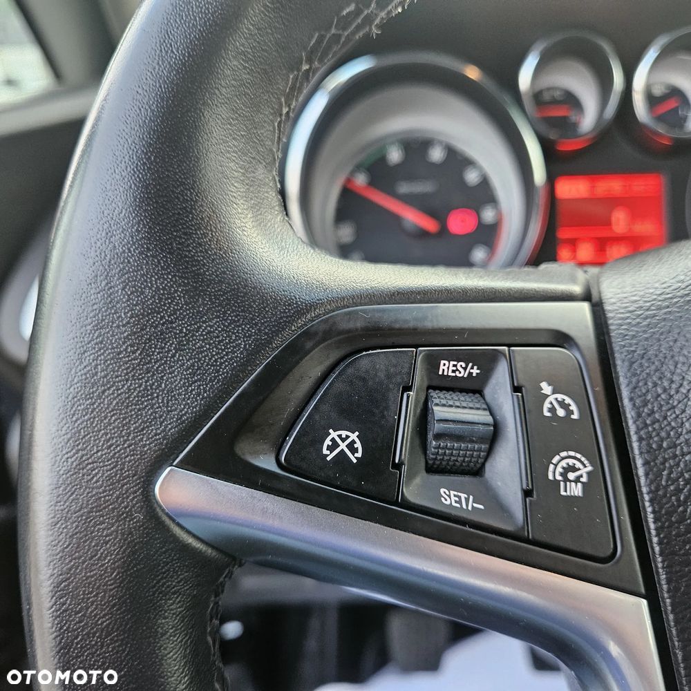 Opel Astra 1.7 CDTI DPF ecoFLEX Start/Stop 99g Exklusiv - 24