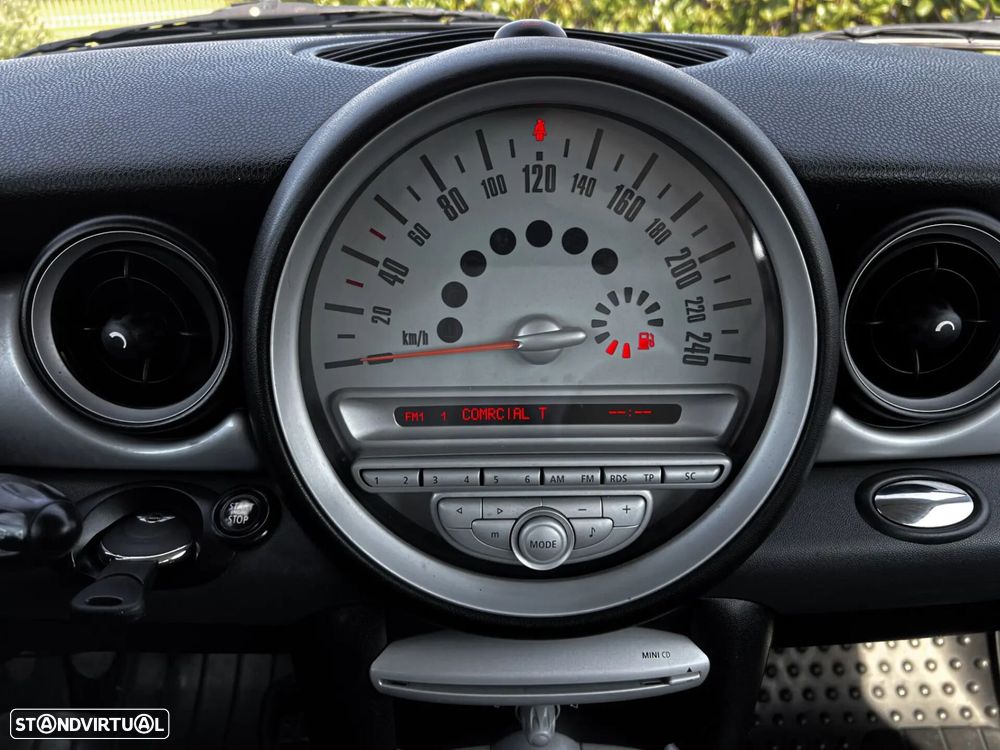 MINI 3 Portas Cooper D - 8