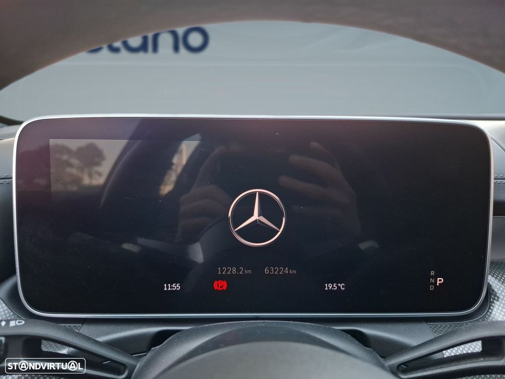 Mercedes-Benz C 300 de AMG Line - 18