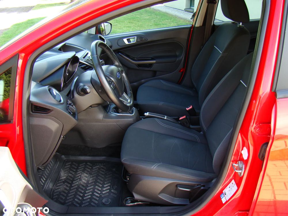 Ford Fiesta - 23