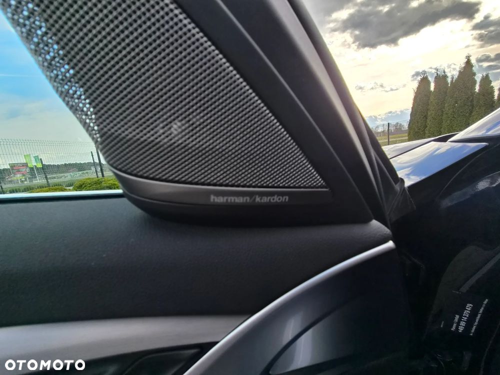 BMW Seria 5 530d xDrive Sport Line - 14