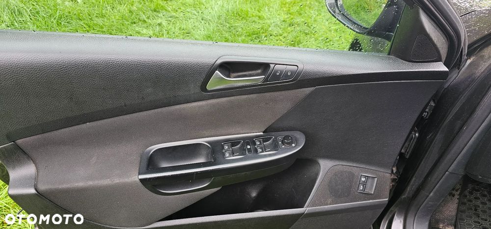 Volkswagen Passat Variant 2.0 TDI Highline - 10