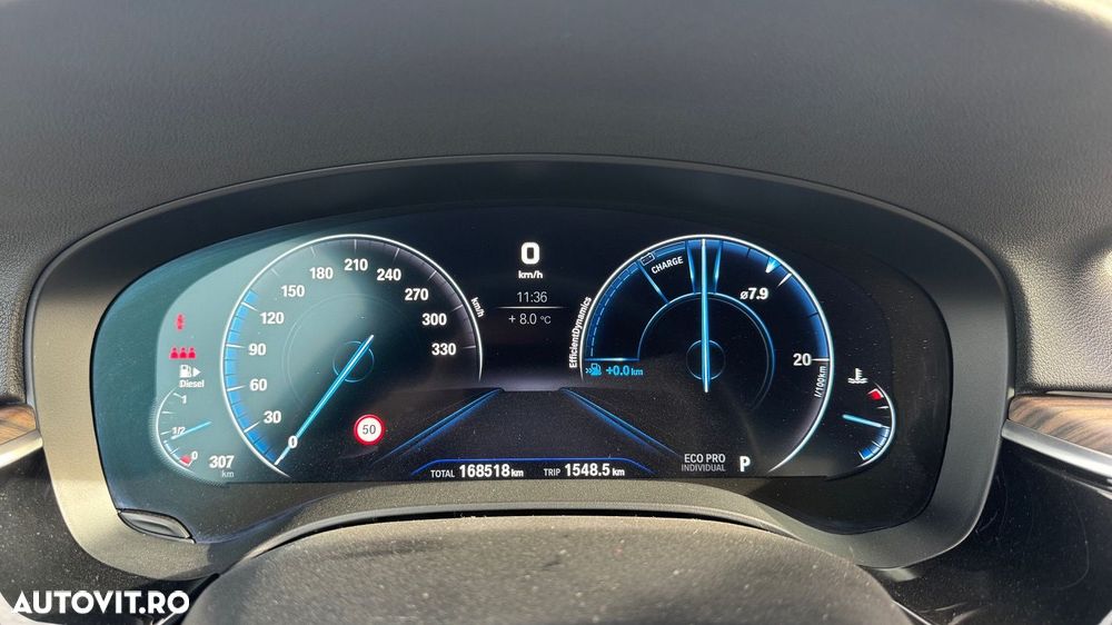 BMW Seria 5 520d xDrive AT - 14