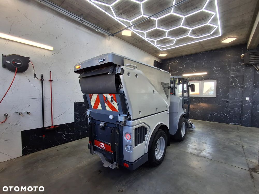 Inny HAKO Citymaster 1600 Zamiatarka Chodnikowa Euro 6 PM 2.5 Napęd 4x4 Rok: 2019 - 2