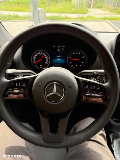 Mercedes-Benz Sprinter 319 4x4 ZG3 - 22