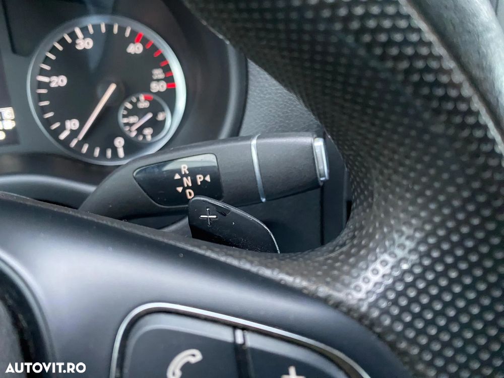Mercedes-Benz Vito - 25