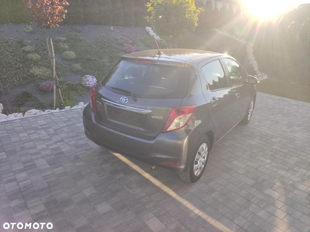 Toyota Yaris 1.0 Active - 10