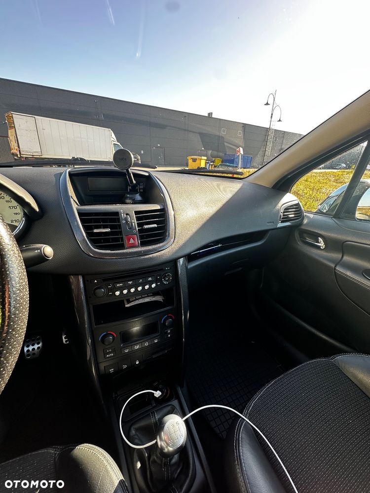 Peugeot 207 1.6 Sporty - 3
