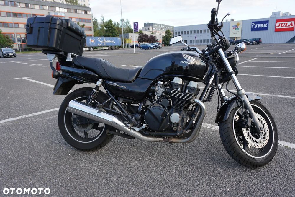 Honda CB - 3