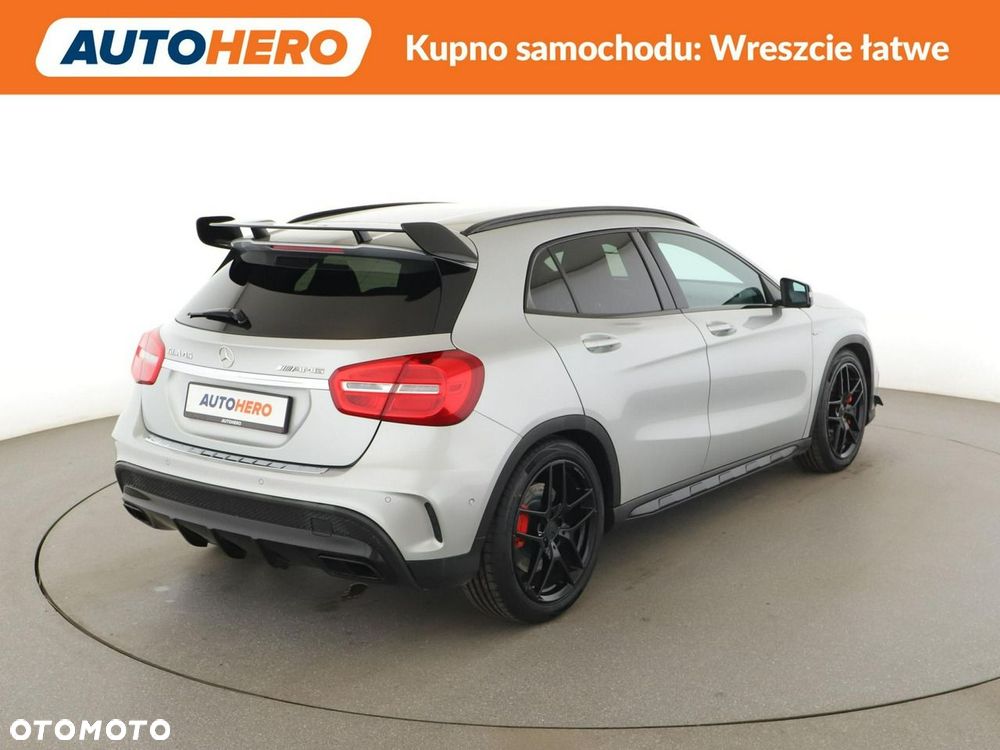 Mercedes-Benz GLA 45 AMG 4-Matic - 8