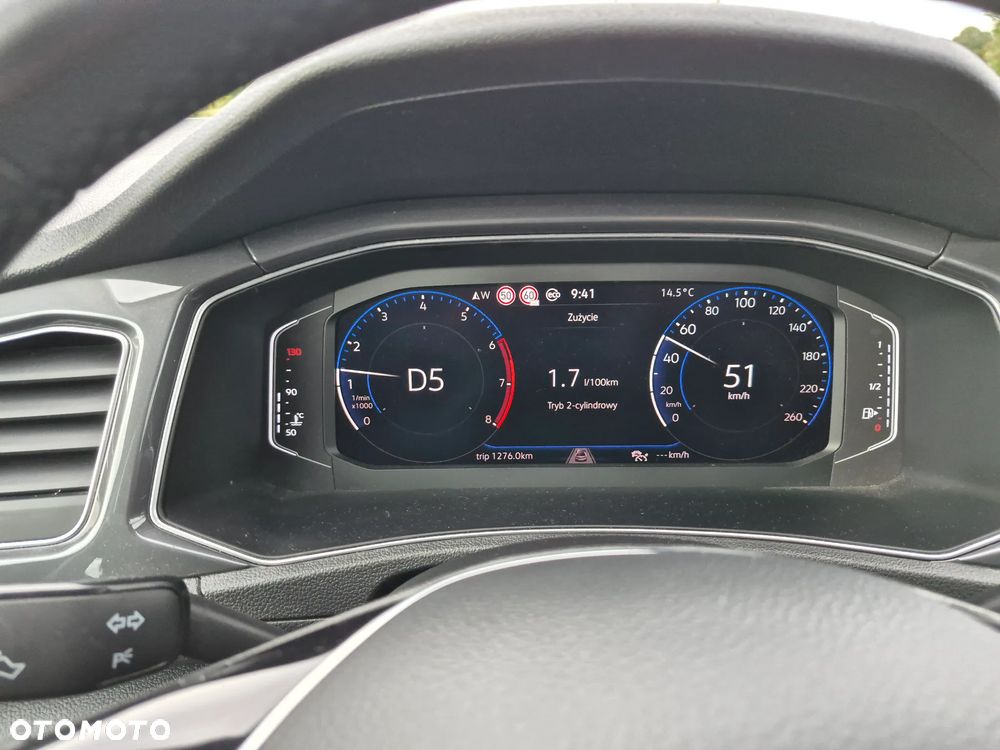 Volkswagen T-Roc - 17