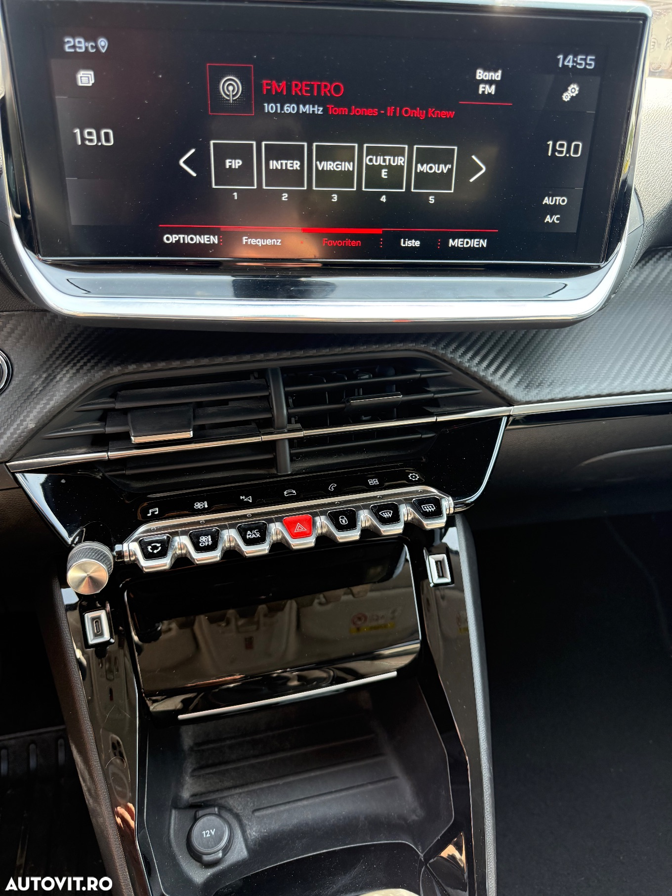 Peugeot 2008 - 15