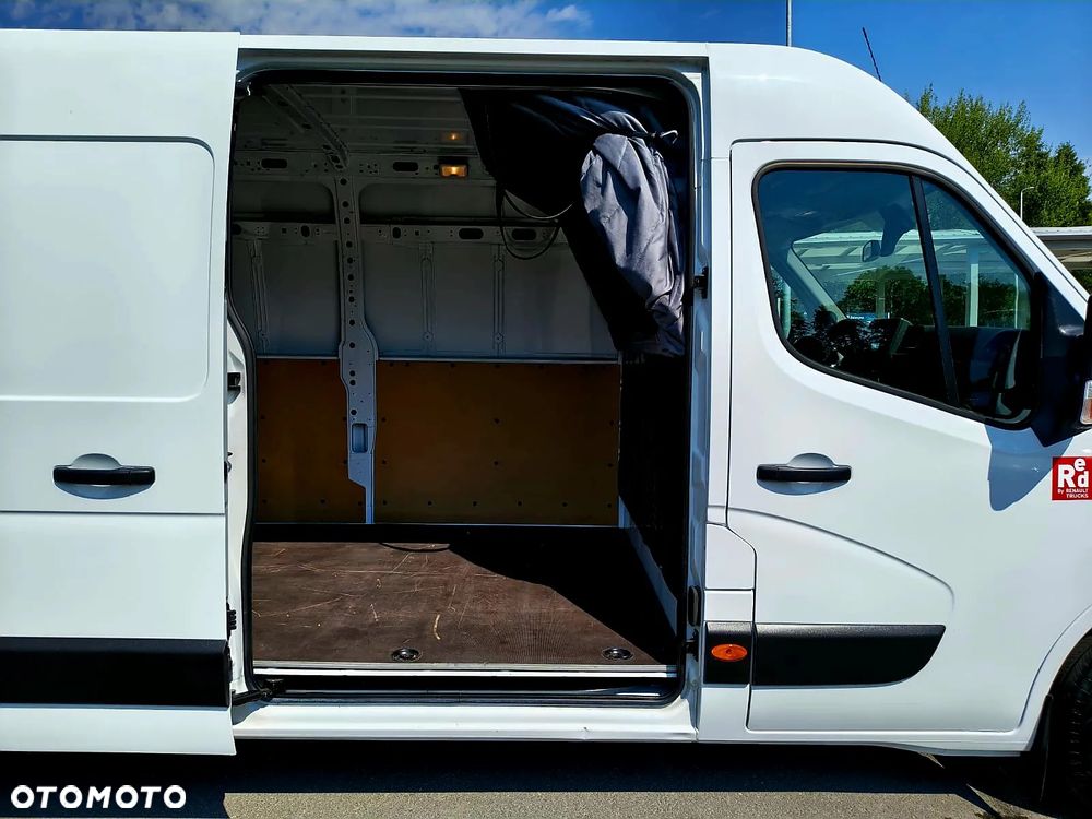 Renault Master - 18