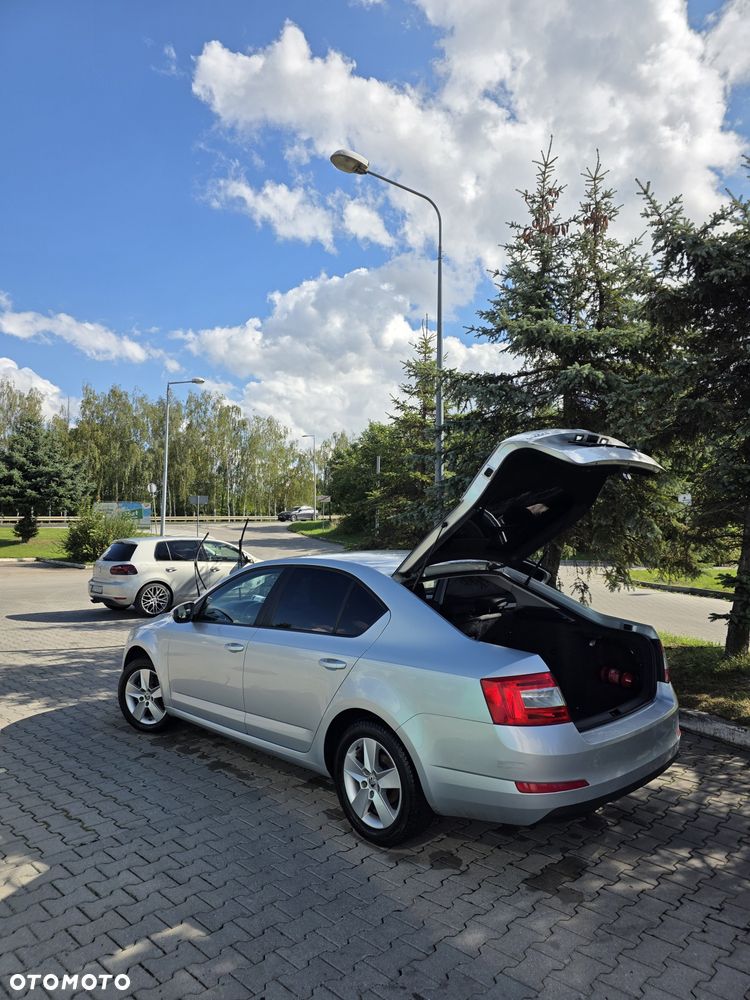 Skoda Octavia - 3