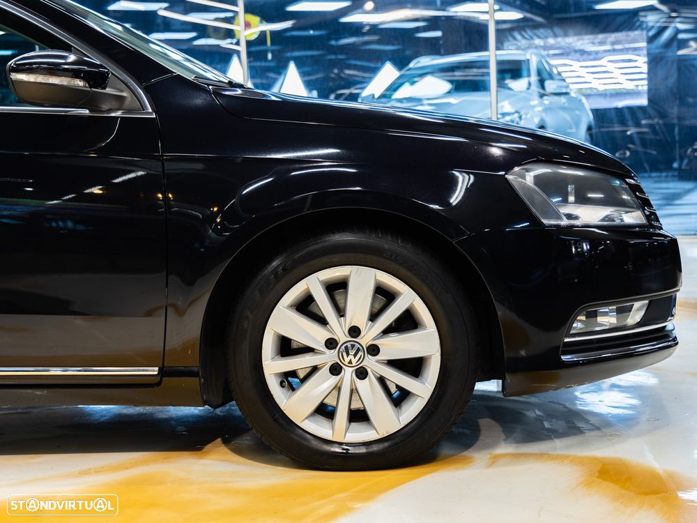 VW Passat 1.6 TDI Confortline BM - 8