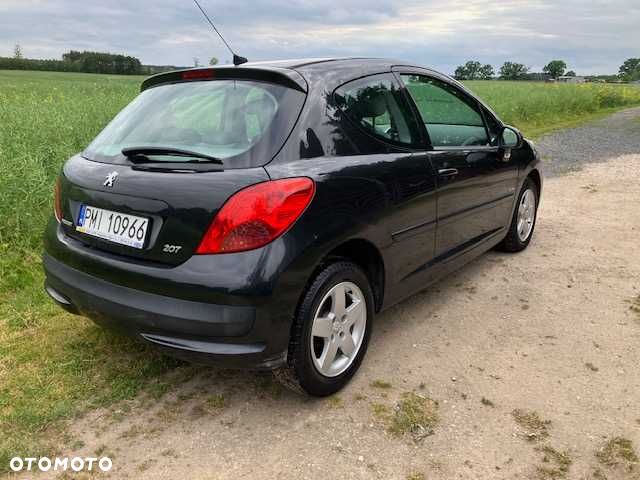 Peugeot 207 - 2