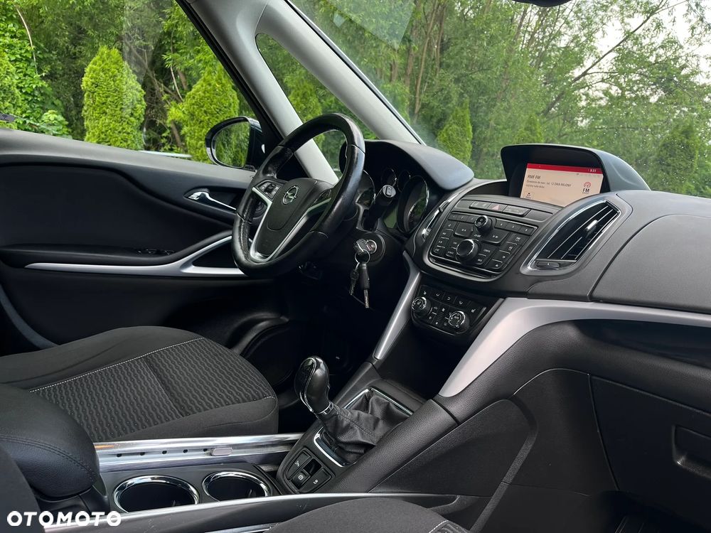 Opel Zafira Tourer 1.4 Turbo drive - 17