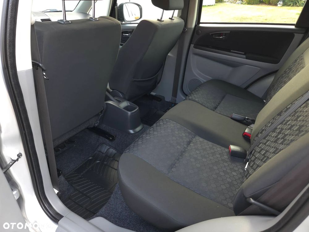 Suzuki SX4 1.6 VVT 4x4 Style - 39