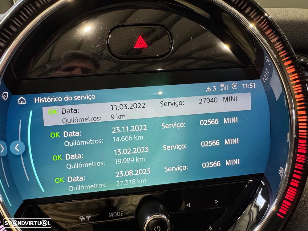 MINI Cabrio Cooper Premium Plus JCW Auto - 33