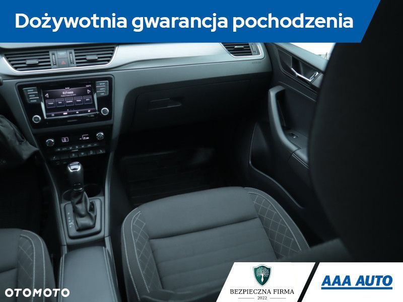 Skoda RAPID - 10