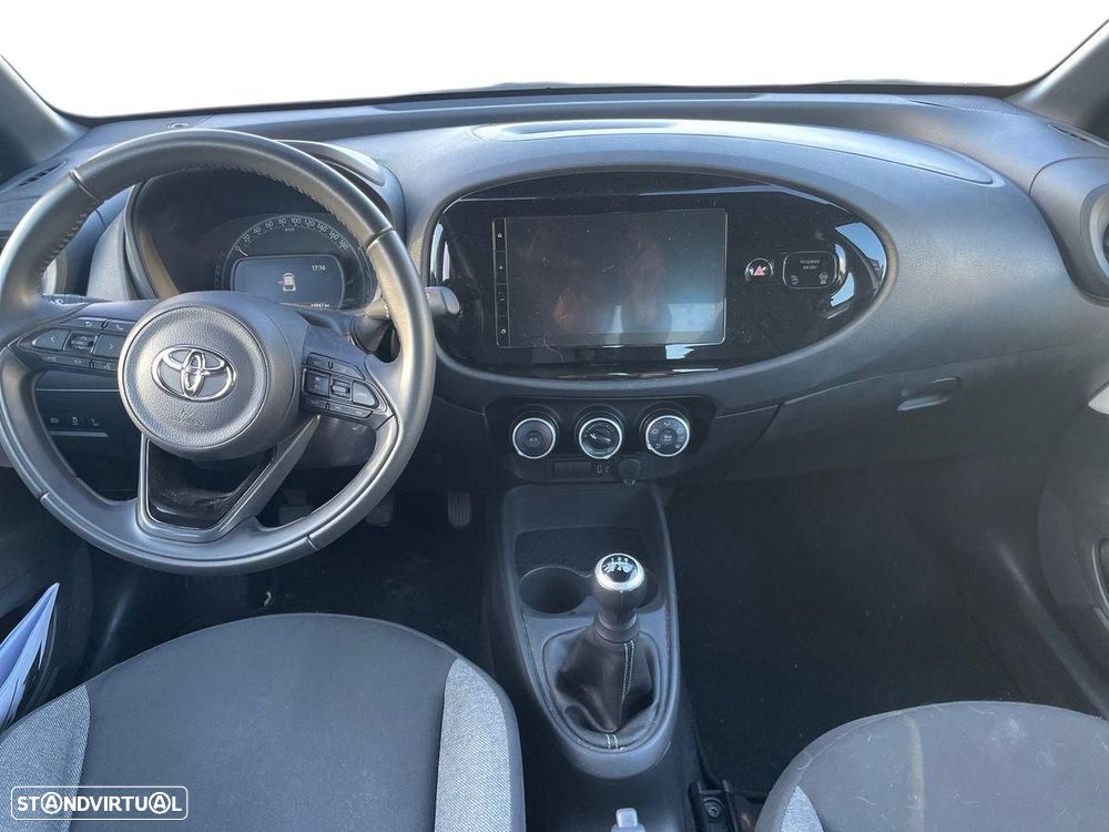 Toyota Aygo X 1.0 Play — fotografia 8