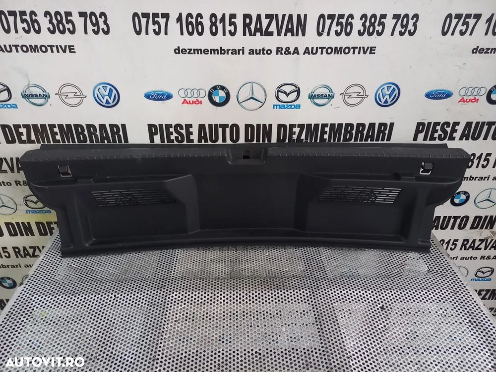 Tapiterie Ornament Haion Hayon Vw T-Roc Cod 2GA Dezmembrez Vw T-Roc - Dezmembrari Arad - 1