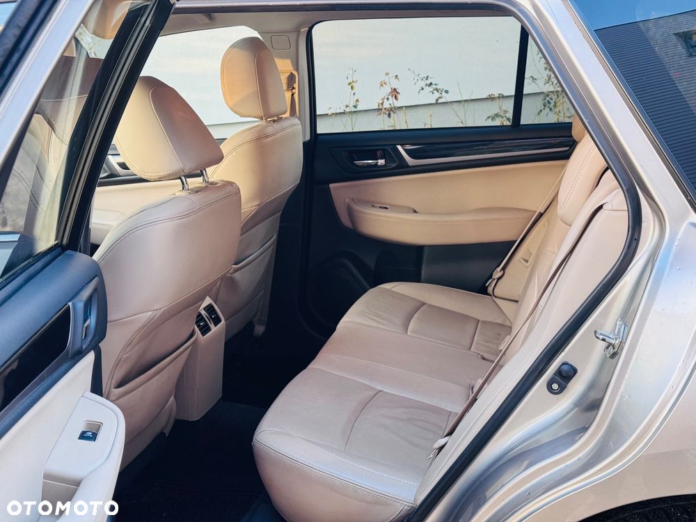 Subaru Outback 2.0D Exclusive Lineartronic - 39