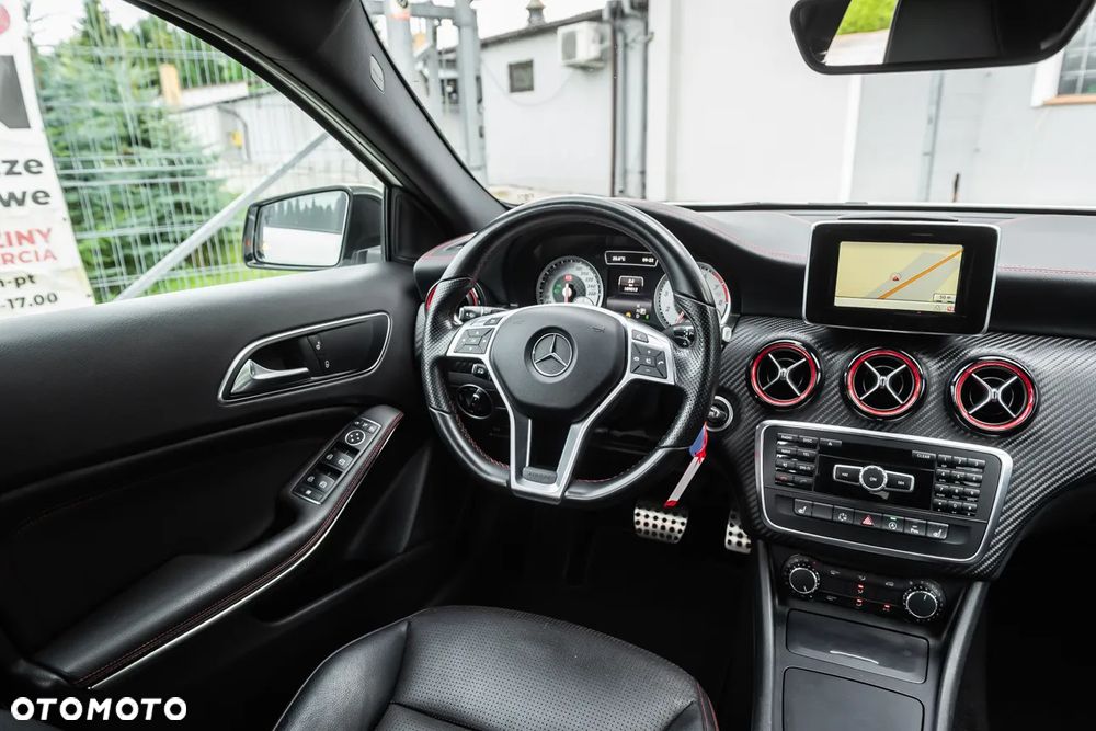 Mercedes-Benz Klasa A 250 Sport - 35
