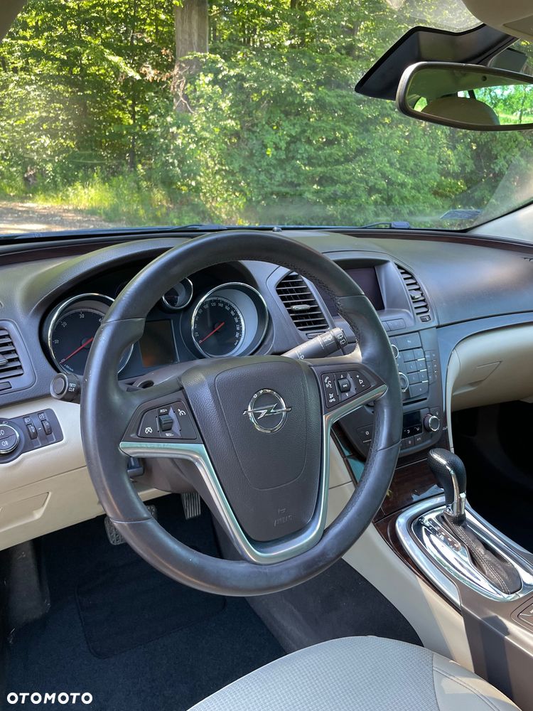 Opel Insignia - 13