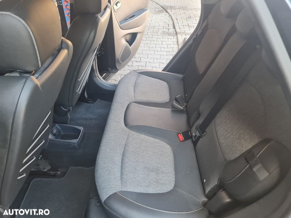 Renault Captur ENERGY TCe EDC Zen - 2