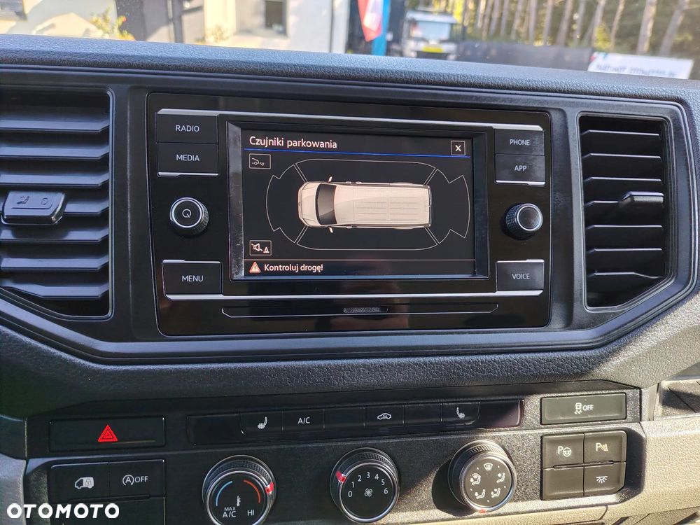Volkswagen CRAFTER 2021 2,0 TDI 177KM AUTOMAT L2H2 DUBEL DRZWI EURO6 CENA BRUTTO VAT 23% KLIMA - 19