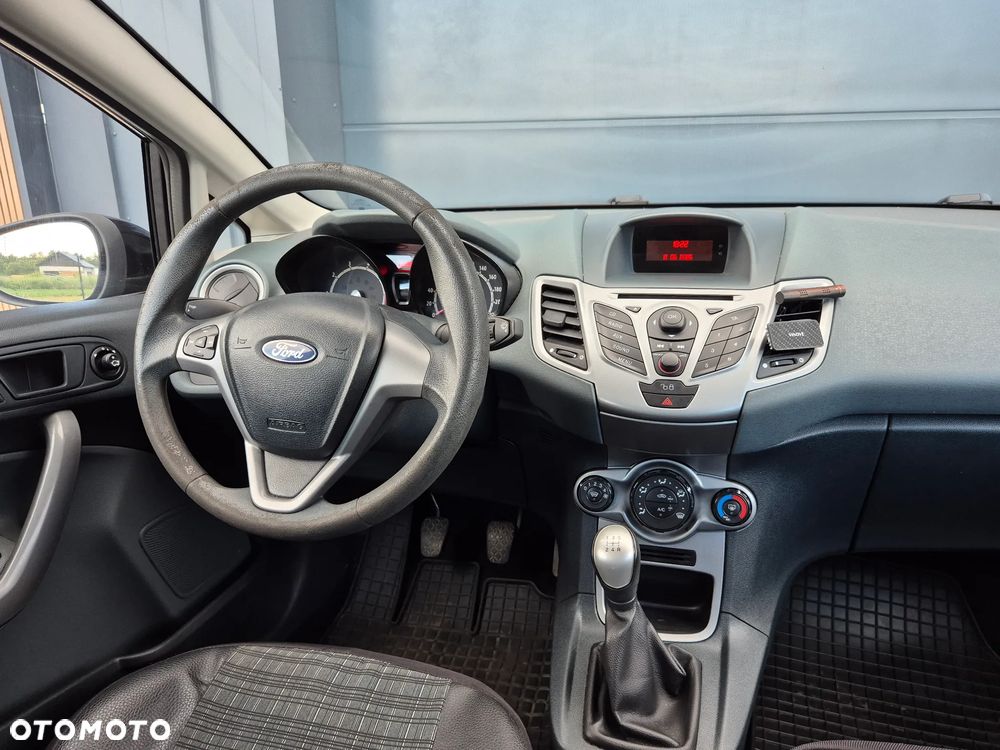 Ford Fiesta 1.25 Gold X - 9