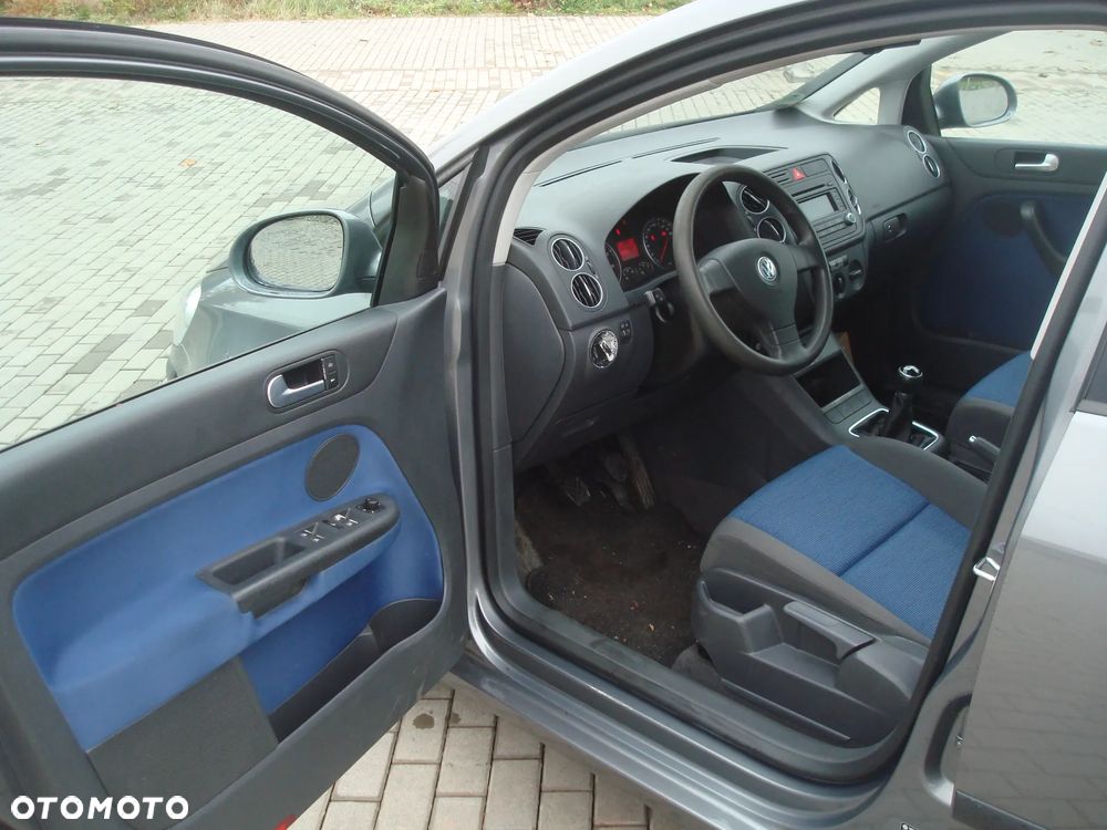 Volkswagen Golf Plus - 16