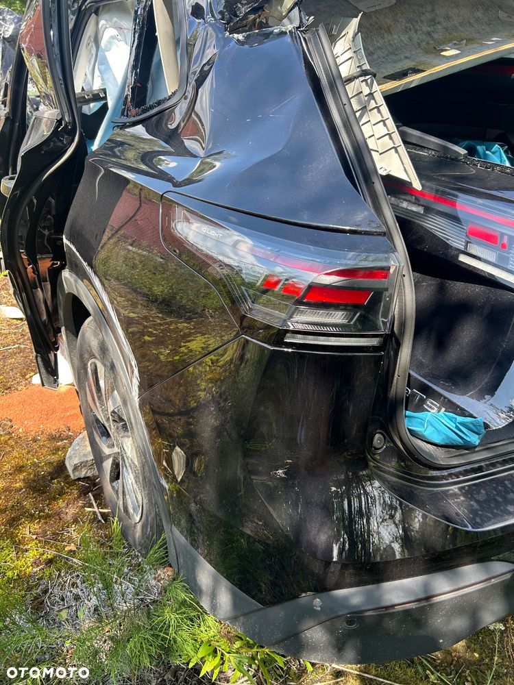 Volkswagen Tiguan - 11