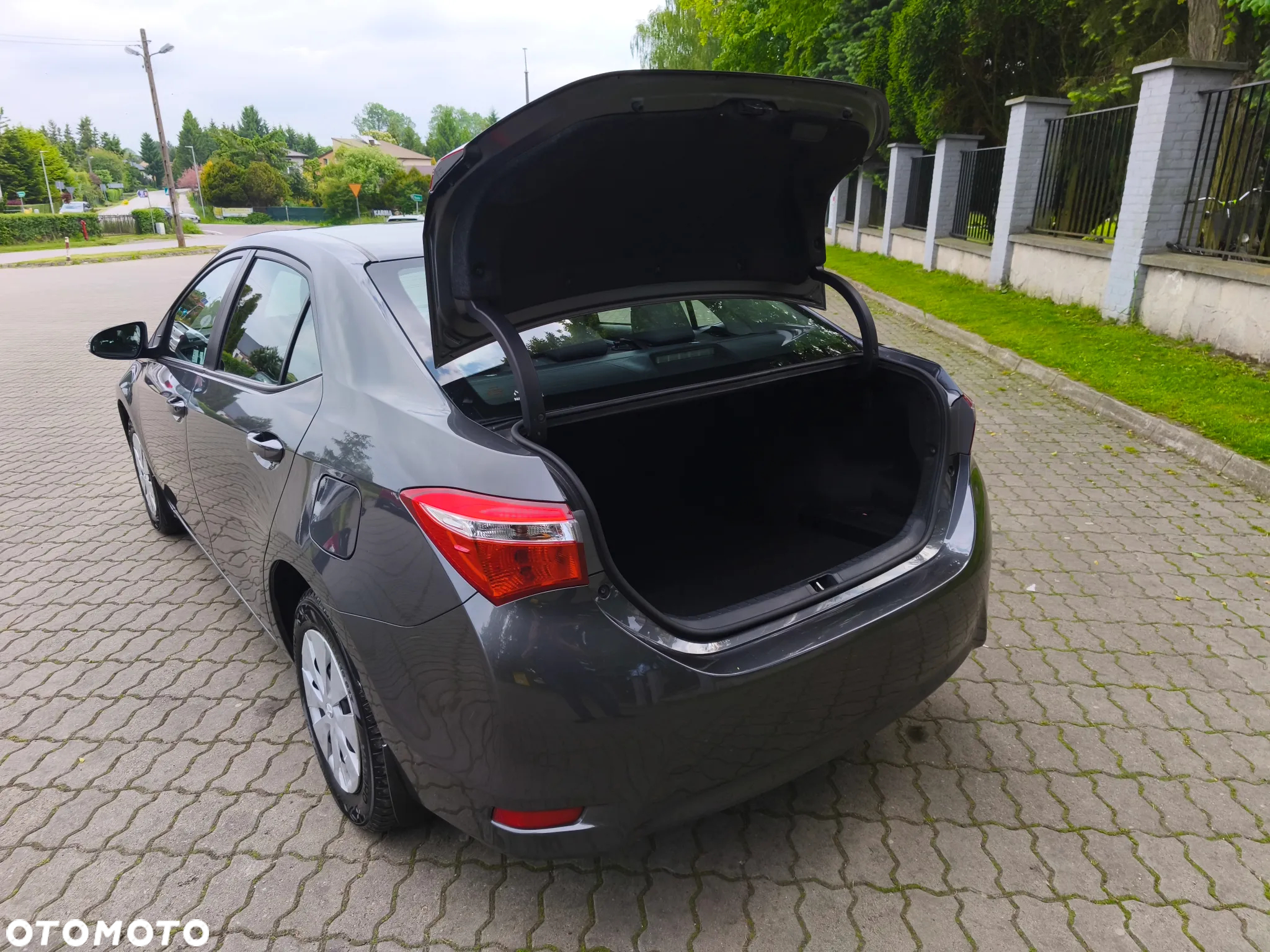 Toyota Corolla 1.6 Premium - 13