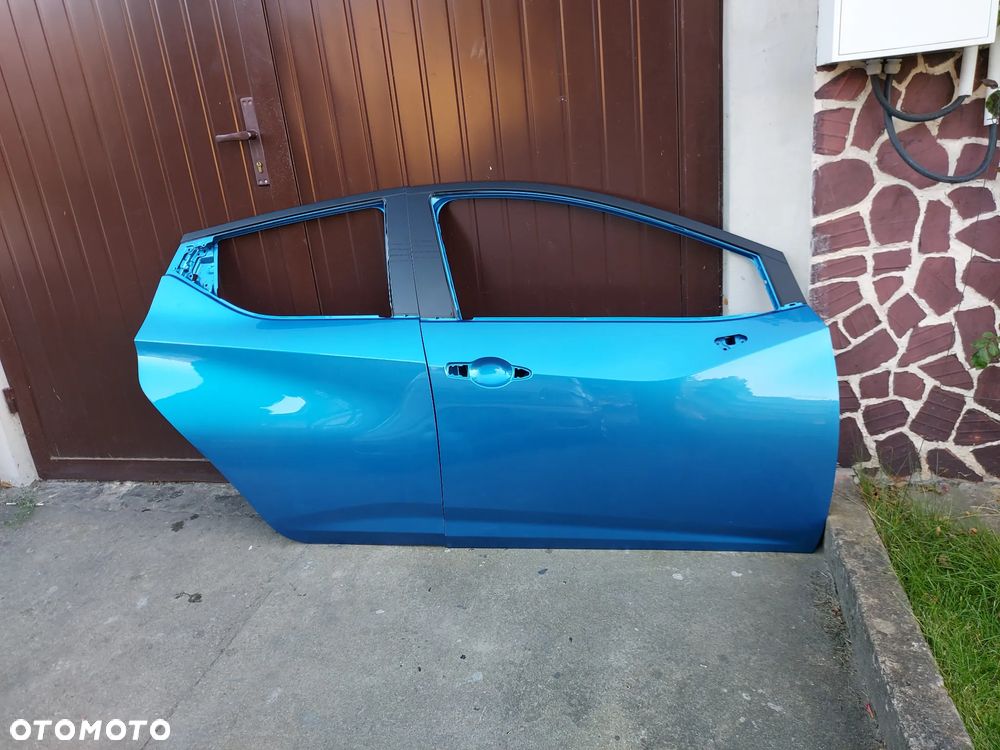 Nissan Micra K14 16- Drzwi R Przód Super Stan - 2