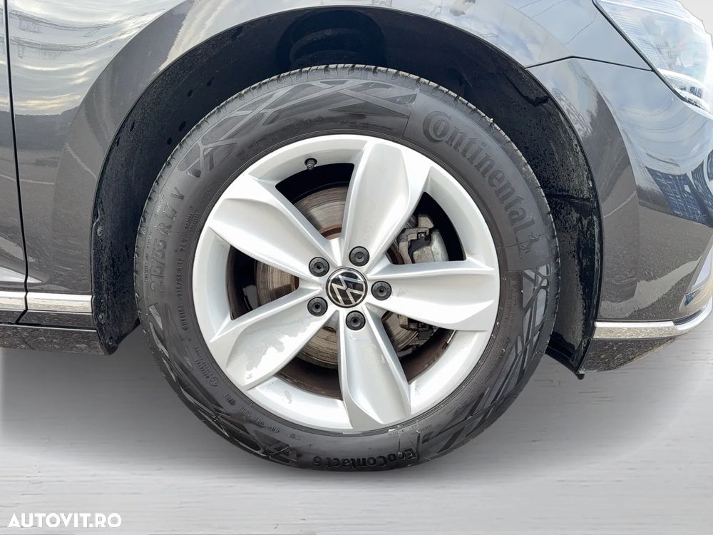 Volkswagen Passat - 7