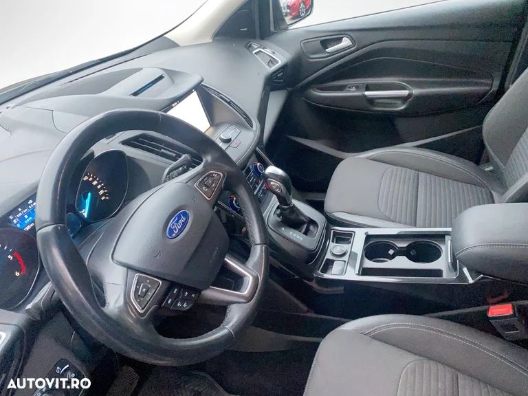 Ford Kuga 2.0 TDCi 4WD Powershift Titanium - 9