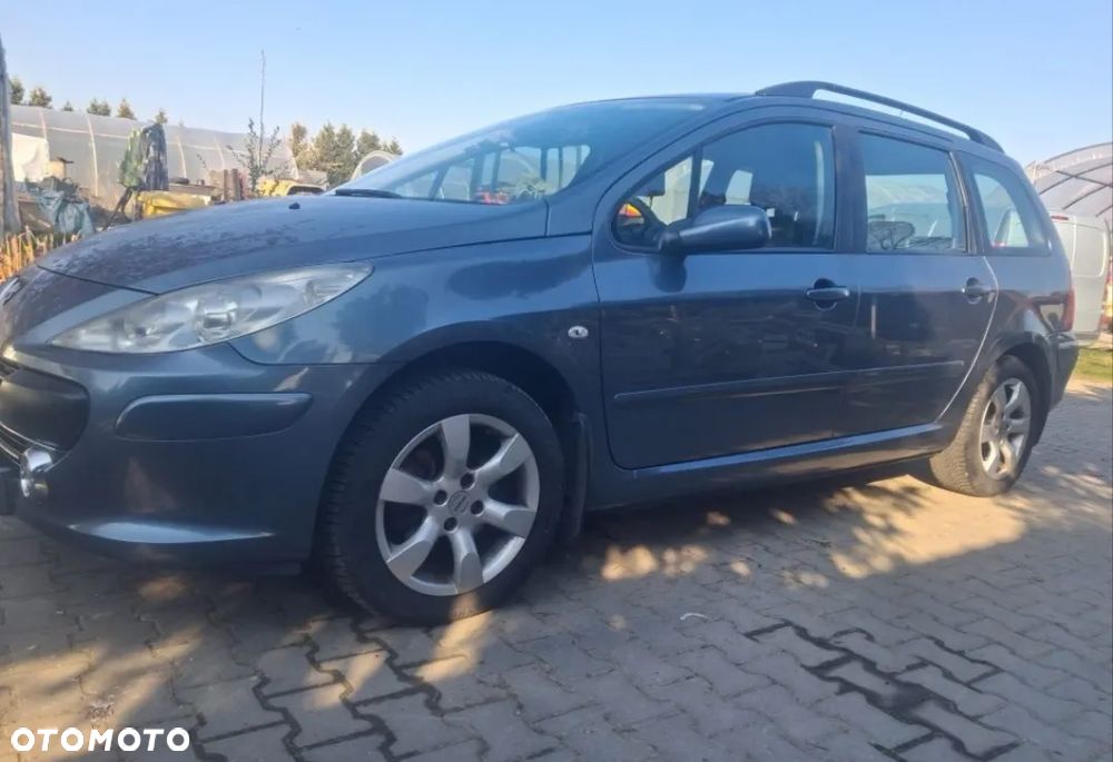 Peugeot 307 1.6 HDI Presence n.gama - 2